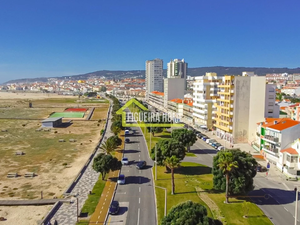 Apartamento T1 para Venda em Buarcos Foto 1