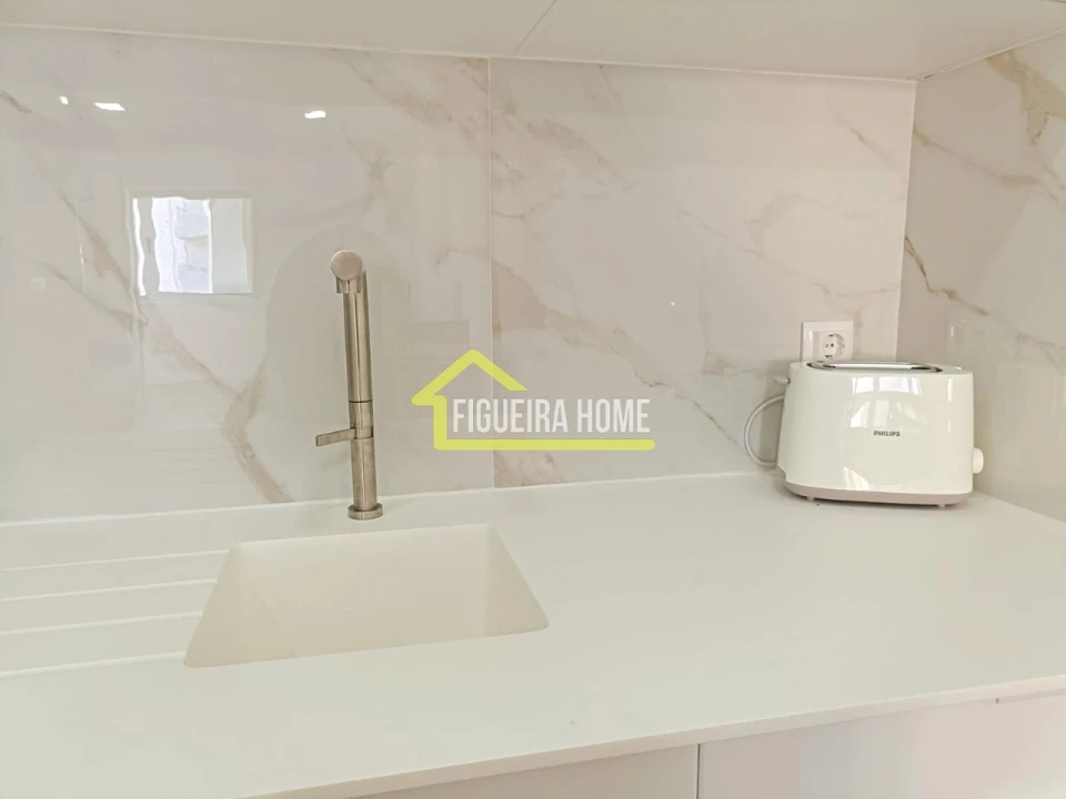 Apartamento T1 para Venda em Buarcos Foto 10