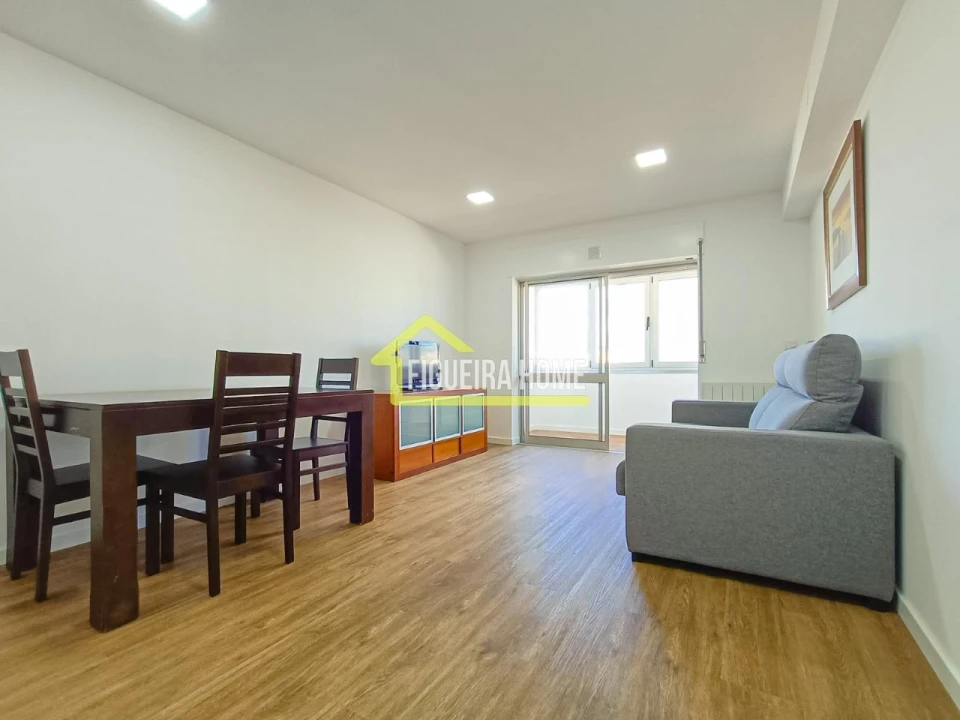 Apartamento T1 para Venda em Buarcos Foto 7