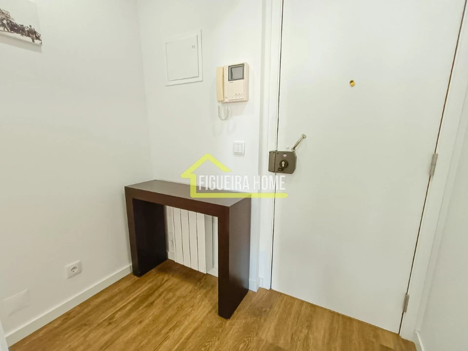 Apartamento T1 para Venda em Buarcos Foto 13