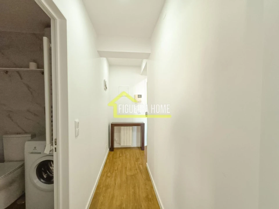 Apartamento T1 para Venda em Buarcos Foto 14