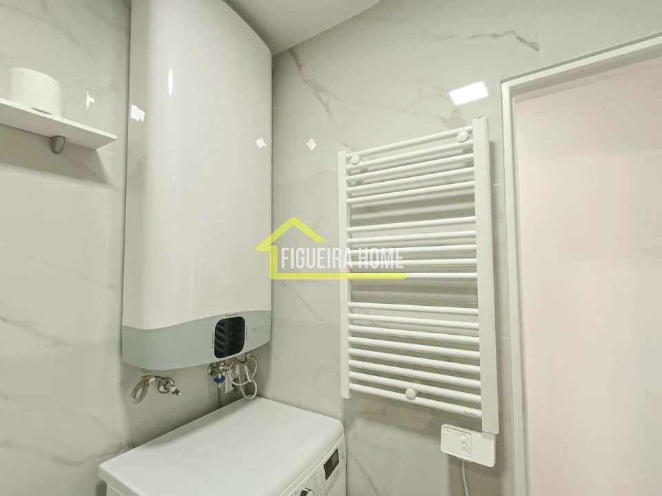 Apartamento T1 para Venda em Buarcos Foto 19