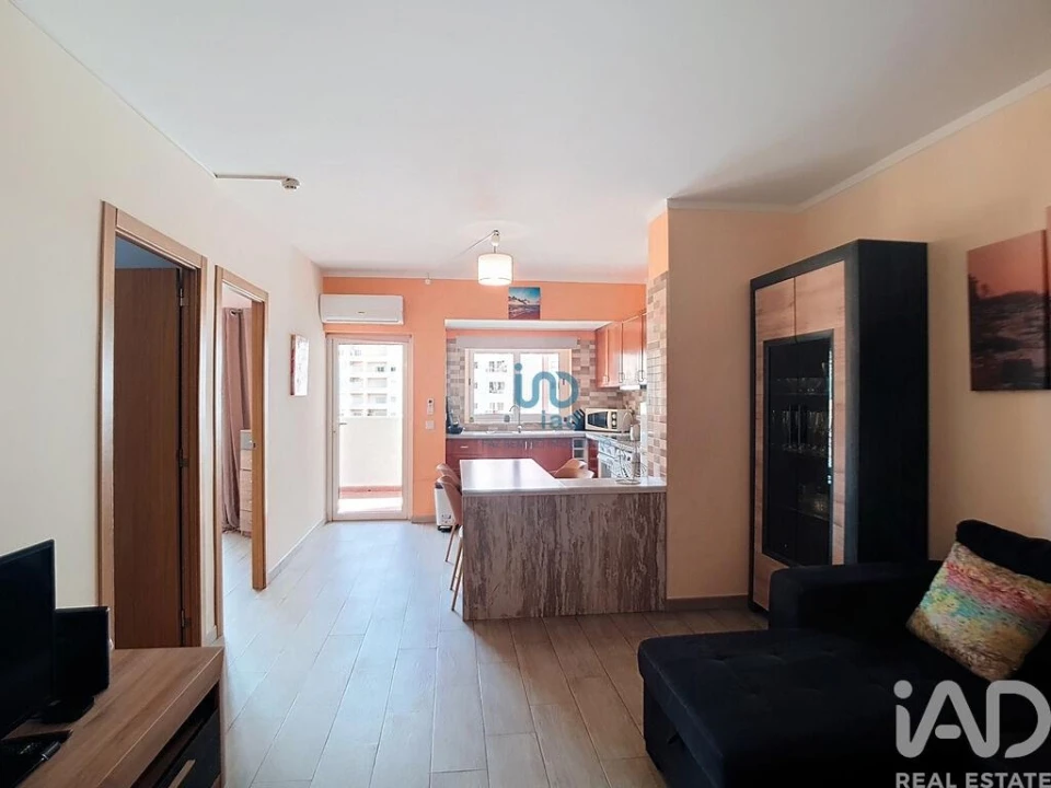 Apartamento T2 para Venda em Portimão Foto 1