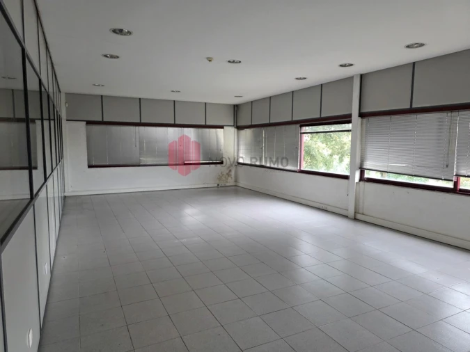 Armazém para Arrendamento em Custóias, Leça do Balio e Guifões Foto 7