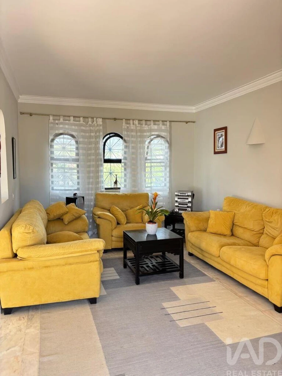 Apartamento T3 para Arrendamento em Almancil Foto 3