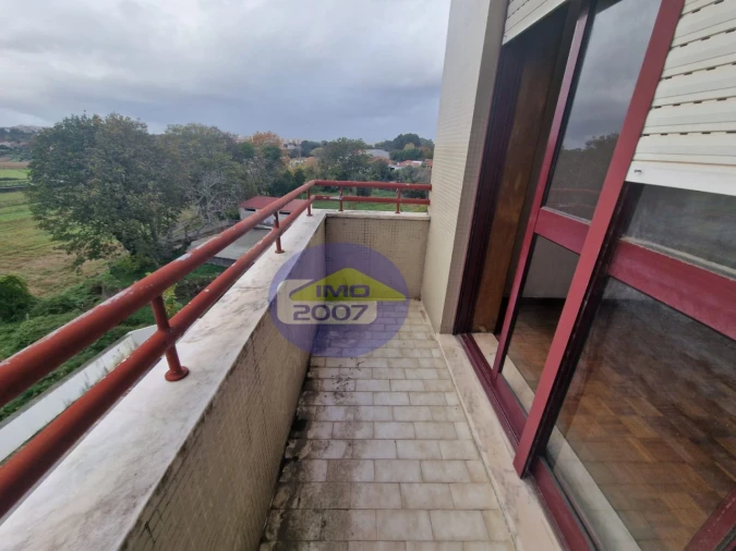 Apartamento T3 para Venda em Fânzeres e São Pedro da Cova Foto 16