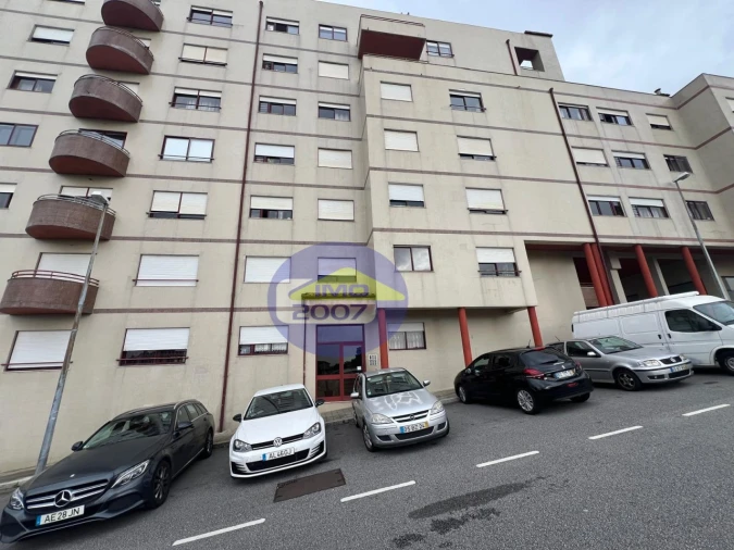 Apartamento T3 para Venda em Fânzeres e São Pedro da Cova Foto 19