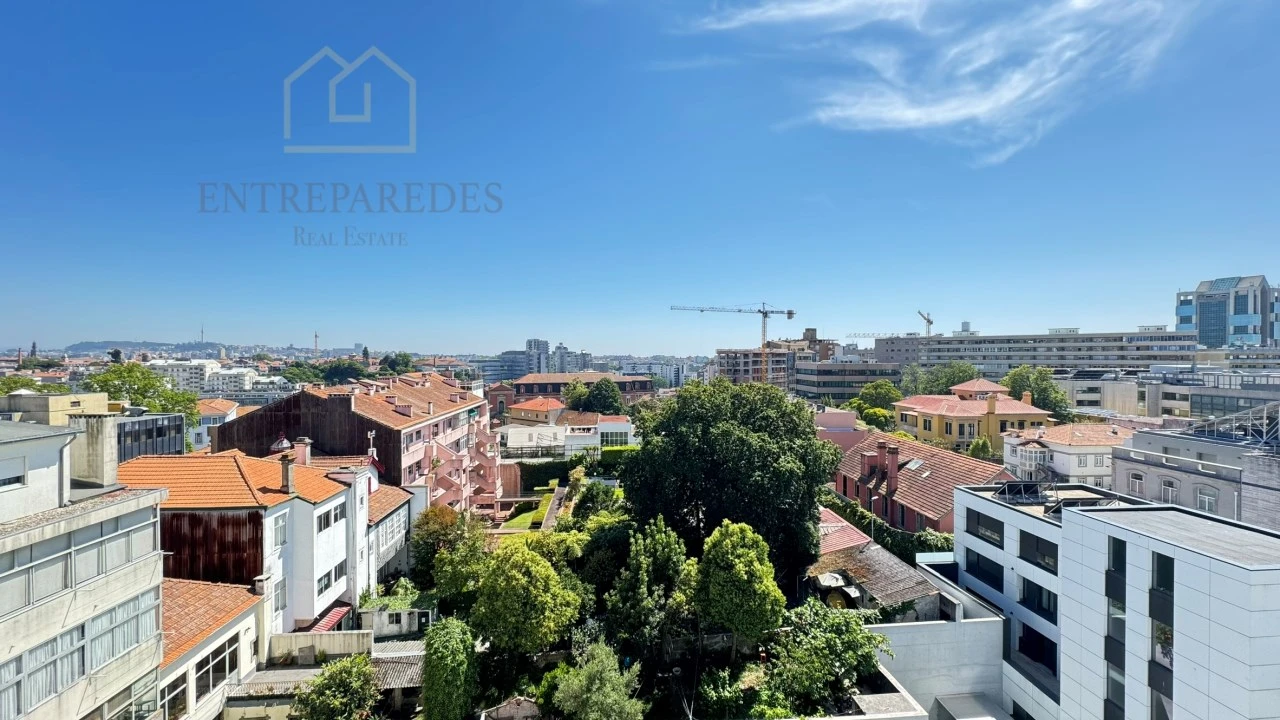 Apartamento T4 para Venda em Cedofeita, Santo Ildefonso, Sé, Miragaia, São Nicolau e Vitória Foto 10