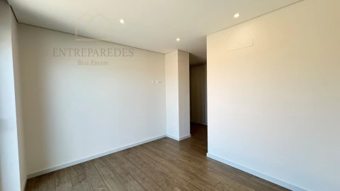 Apartamento T4 para Venda em Cedofeita, Santo Ildefonso, Sé, Miragaia, São Nicolau e Vitória