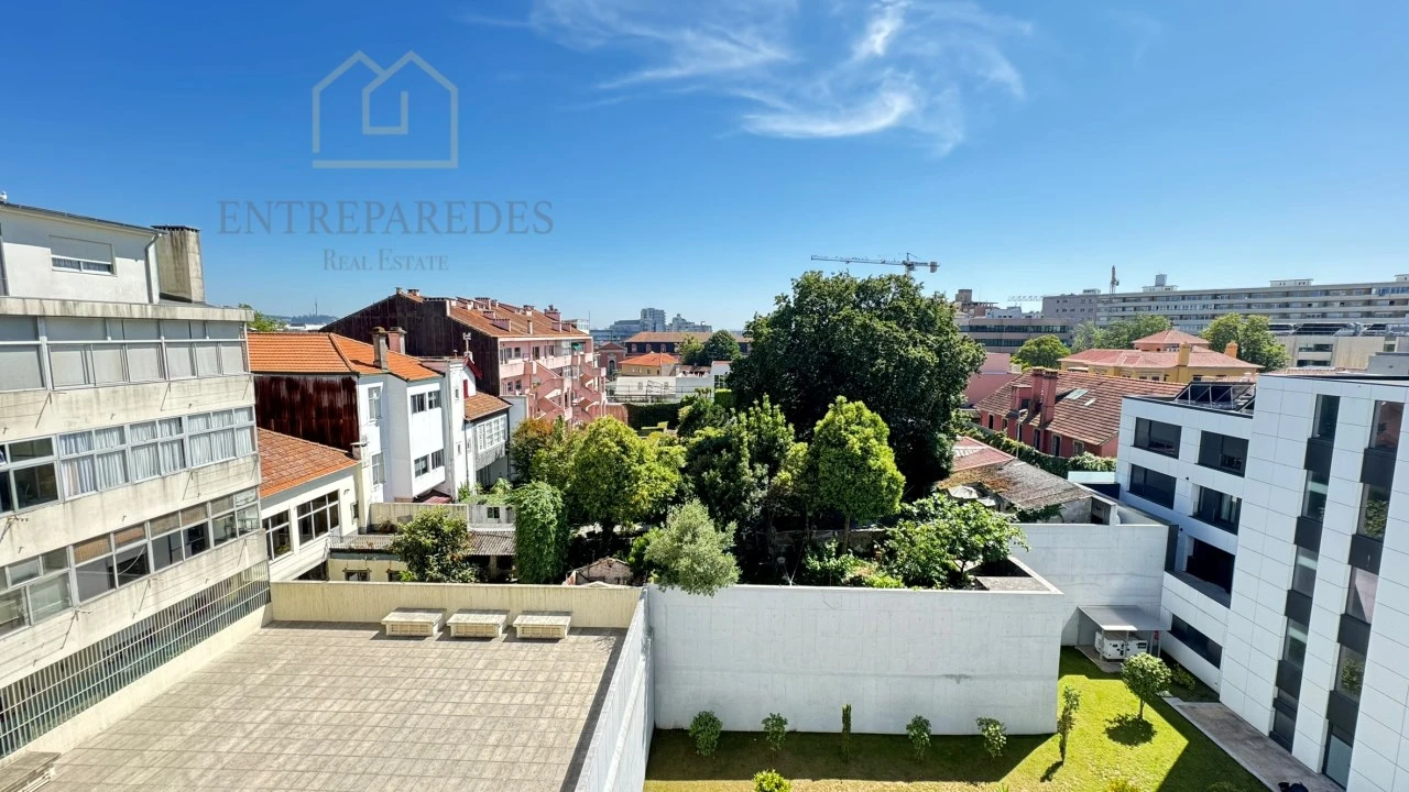 Apartamento T3 para Venda em Cedofeita, Santo Ildefonso, Sé, Miragaia, São Nicolau e Vitória Foto 17