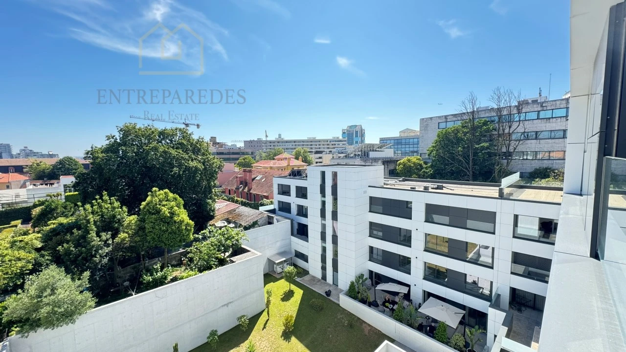 Apartamento T3 para Venda em Cedofeita, Santo Ildefonso, Sé, Miragaia, São Nicolau e Vitória Foto 11