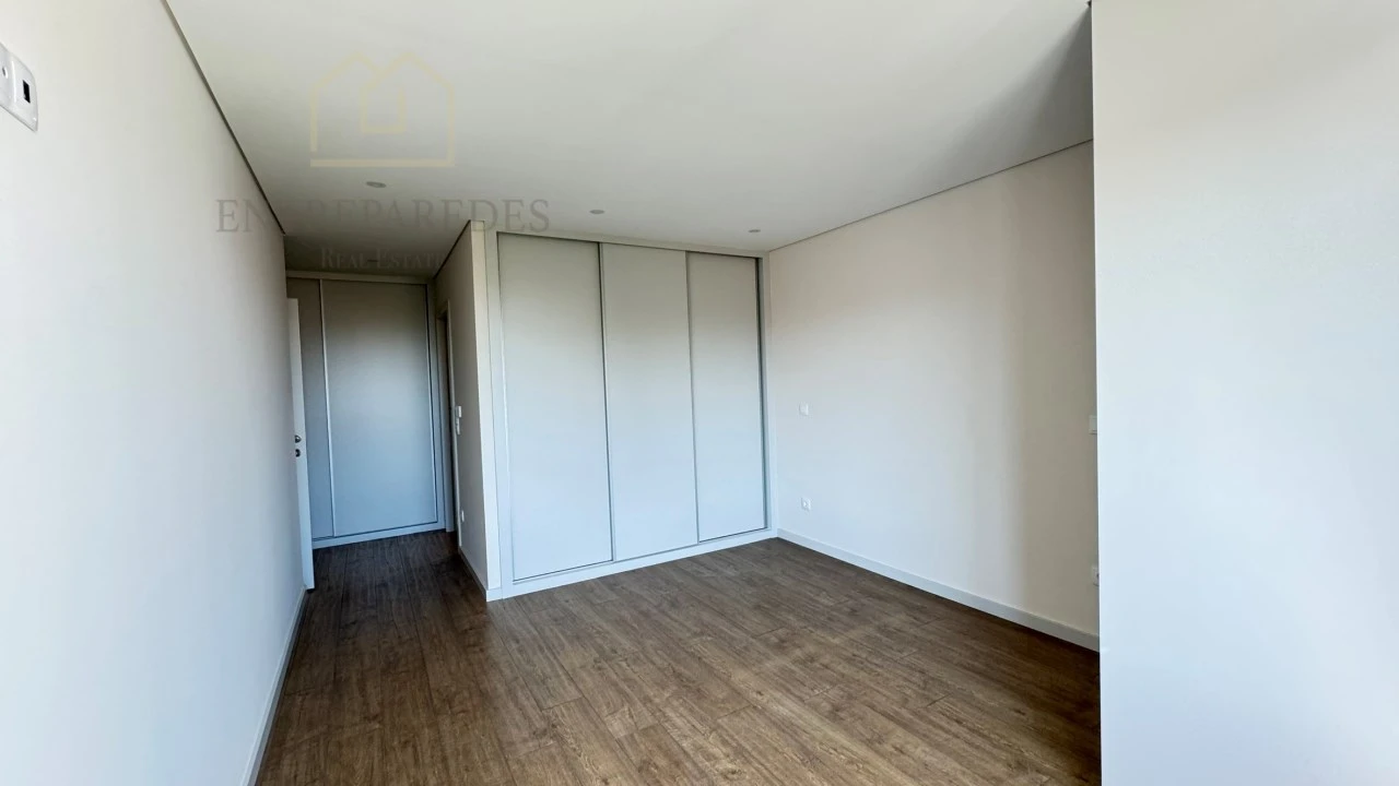 Apartamento T3 para Venda em Cedofeita, Santo Ildefonso, Sé, Miragaia, São Nicolau e Vitória Foto 20