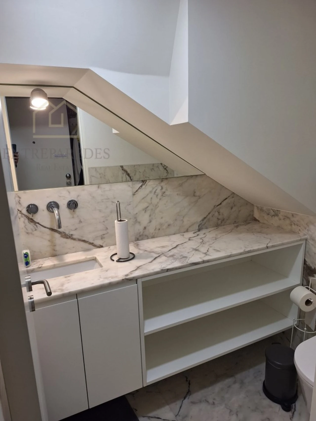 Apartamento T3 para Venda em Cedofeita, Santo Ildefonso, Sé, Miragaia, São Nicolau e Vitória Foto 9