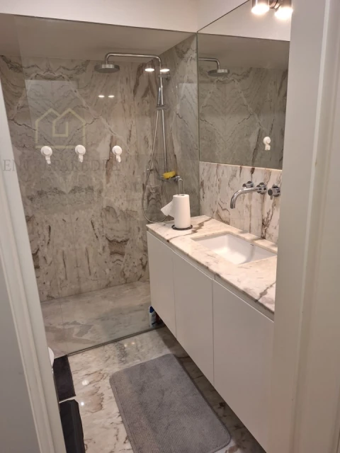 Apartamento T3 para Venda em Cedofeita, Santo Ildefonso, Sé, Miragaia, São Nicolau e Vitória
