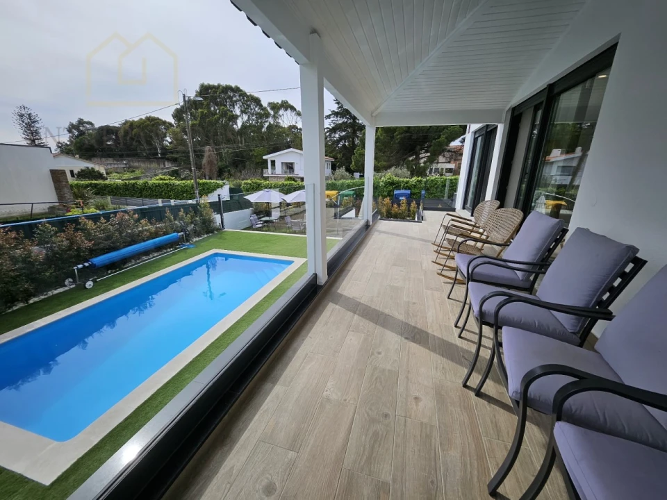 Moradia T5 para Venda em Rio de Mouro Foto 21