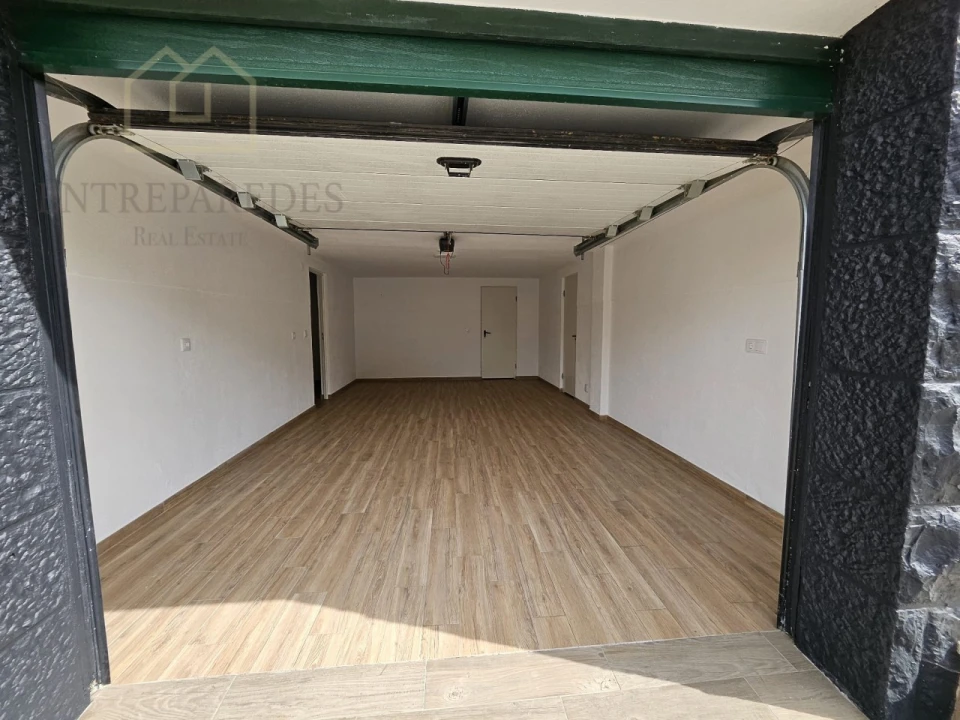 Moradia T5 para Venda em Rio de Mouro Foto 72