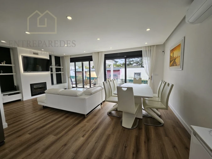 Moradia T5 para Venda em Rio de Mouro Foto 26