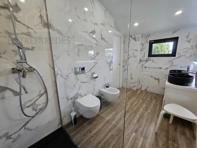 Moradia T5 para Venda em Rio de Mouro Foto 55