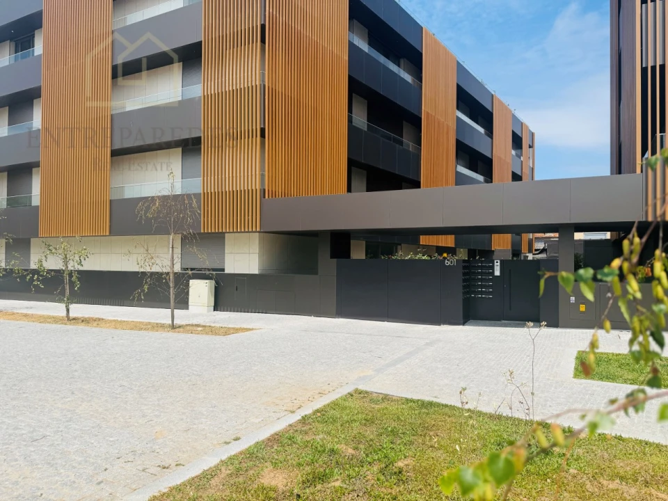 Apartamento T3 para Venda em Espinho Foto 19