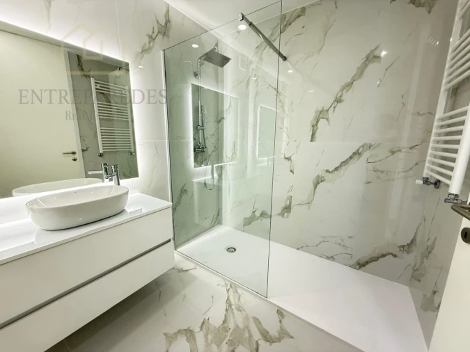 Apartamento T3 para Venda em Espinho Foto 11