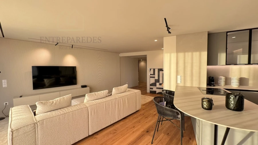 Apartamento T3 para Venda em São Felix da Marinha Foto 3