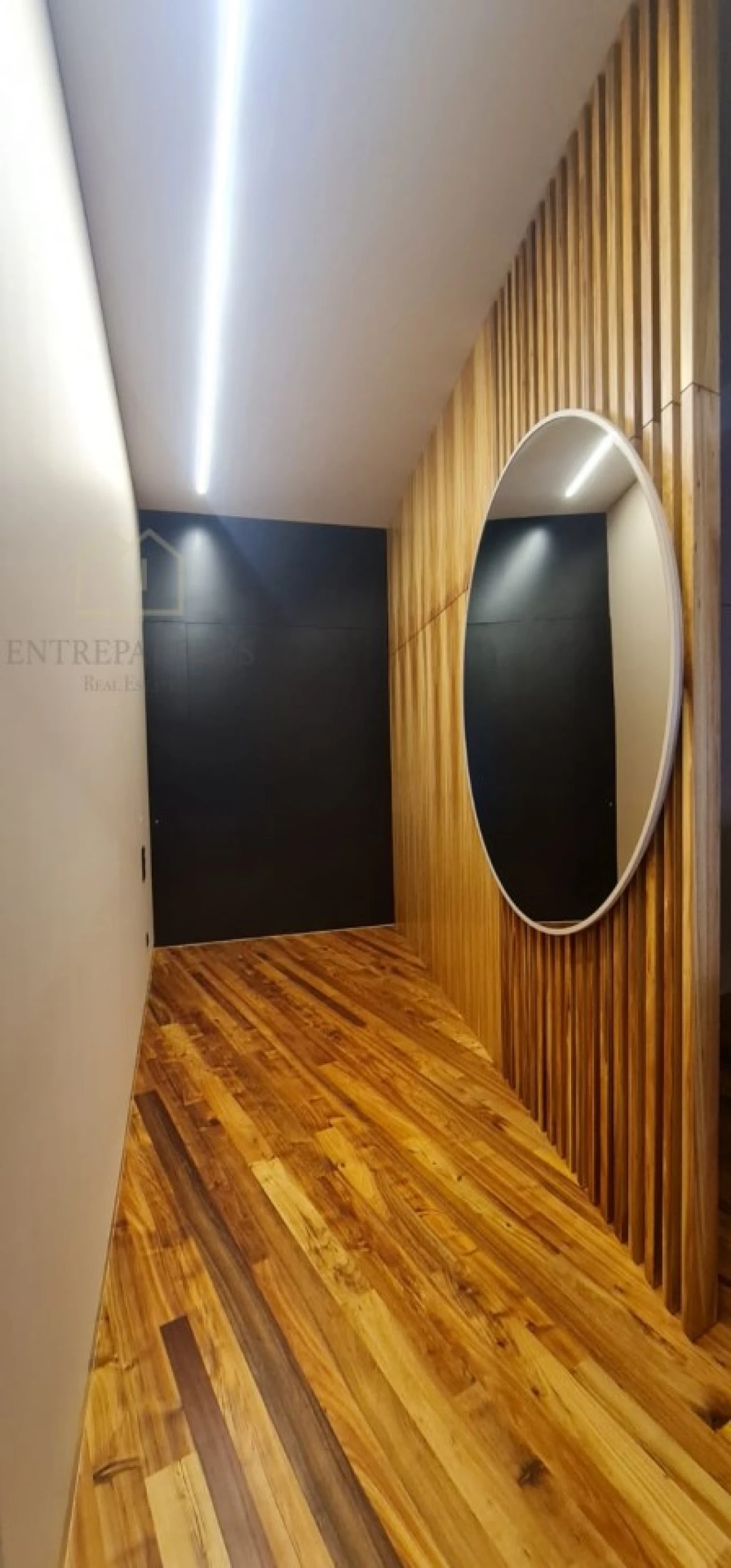 Moradia T6 para Venda em Avintes Foto 10