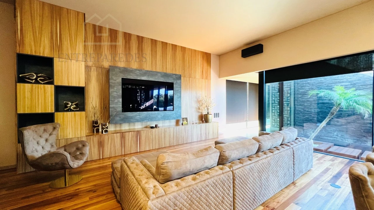 Moradia T6 para Venda em Avintes Foto 16