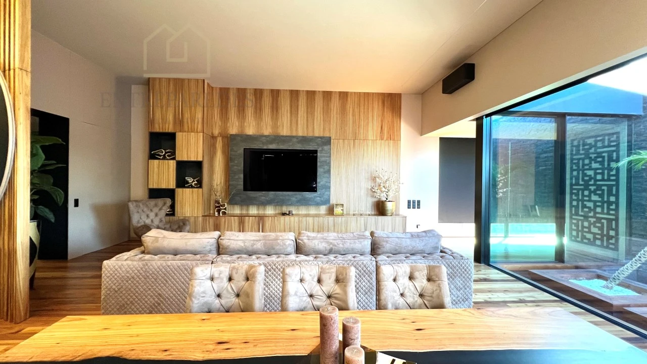 Moradia T6 para Venda em Avintes Foto 3