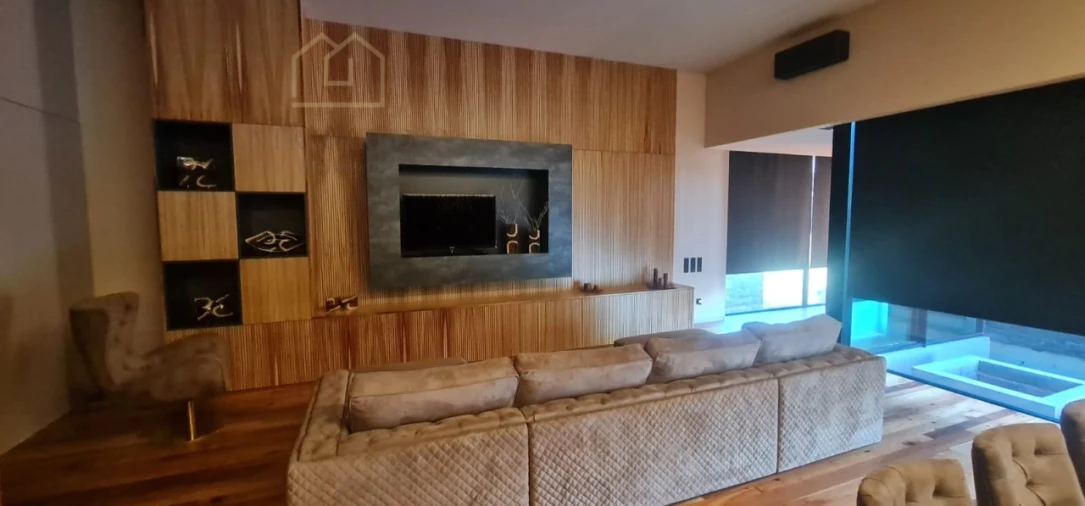 Moradia T6 para Venda em Avintes Foto 8