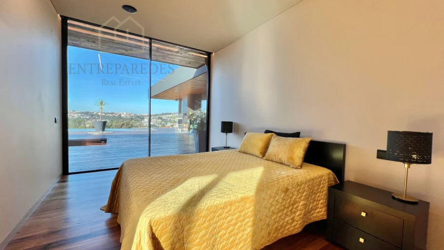 Moradia T6 para Venda em Avintes Foto 46