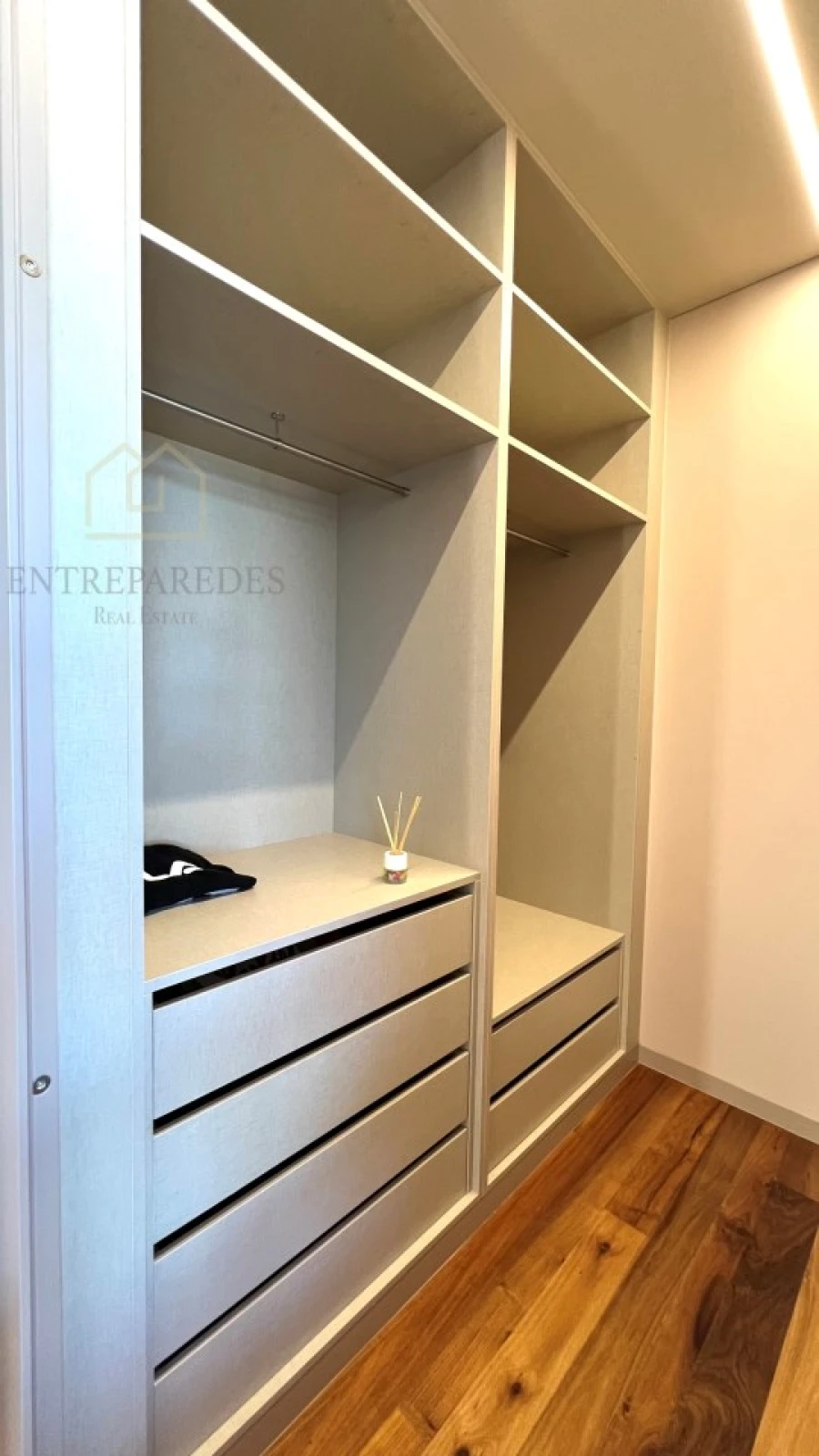 Moradia T6 para Venda em Avintes Foto 51