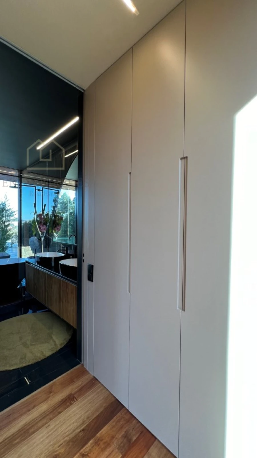 Moradia T6 para Venda em Avintes Foto 59