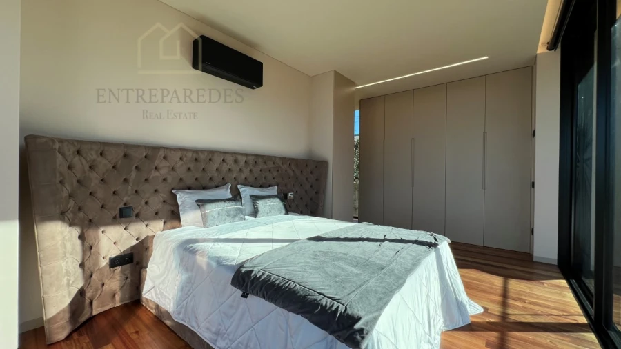 Moradia T6 para Venda em Avintes Foto 67