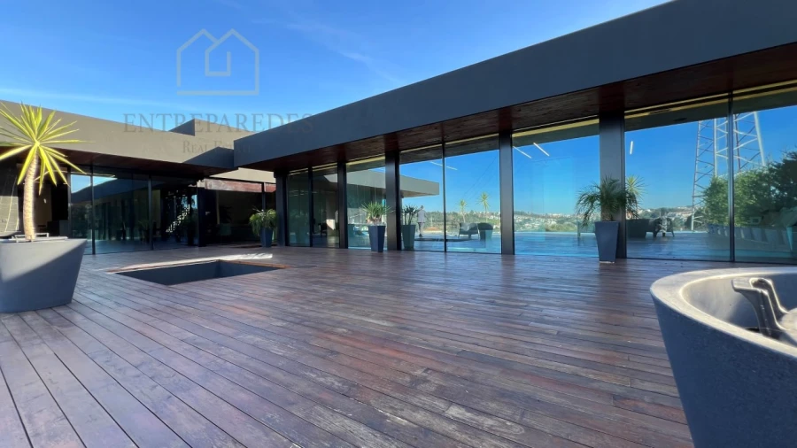 Moradia T6 para Venda em Avintes Foto 74