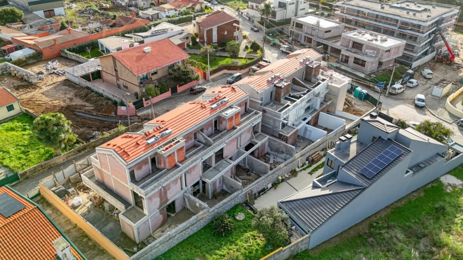 Moradia T3 para Venda em São Felix da Marinha Foto 34