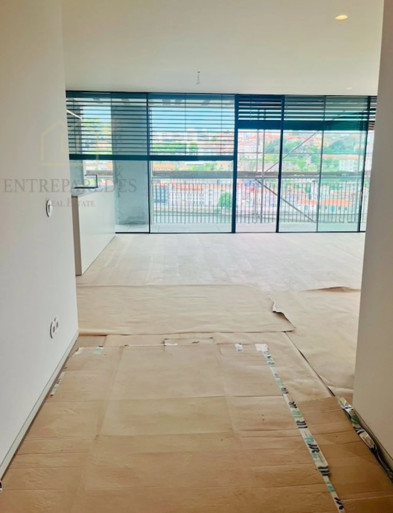 Apartamento T4 para Venda em Santa Marinha e São Pedro da Afurada Foto 7