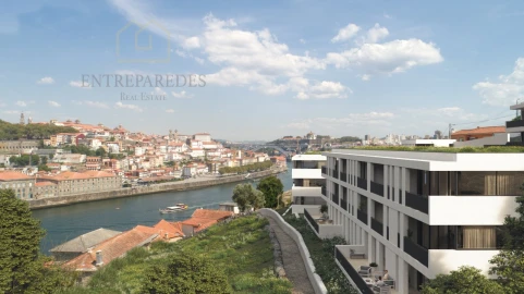 Apartamento T4 para Venda em Santa Marinha e São Pedro da Afurada