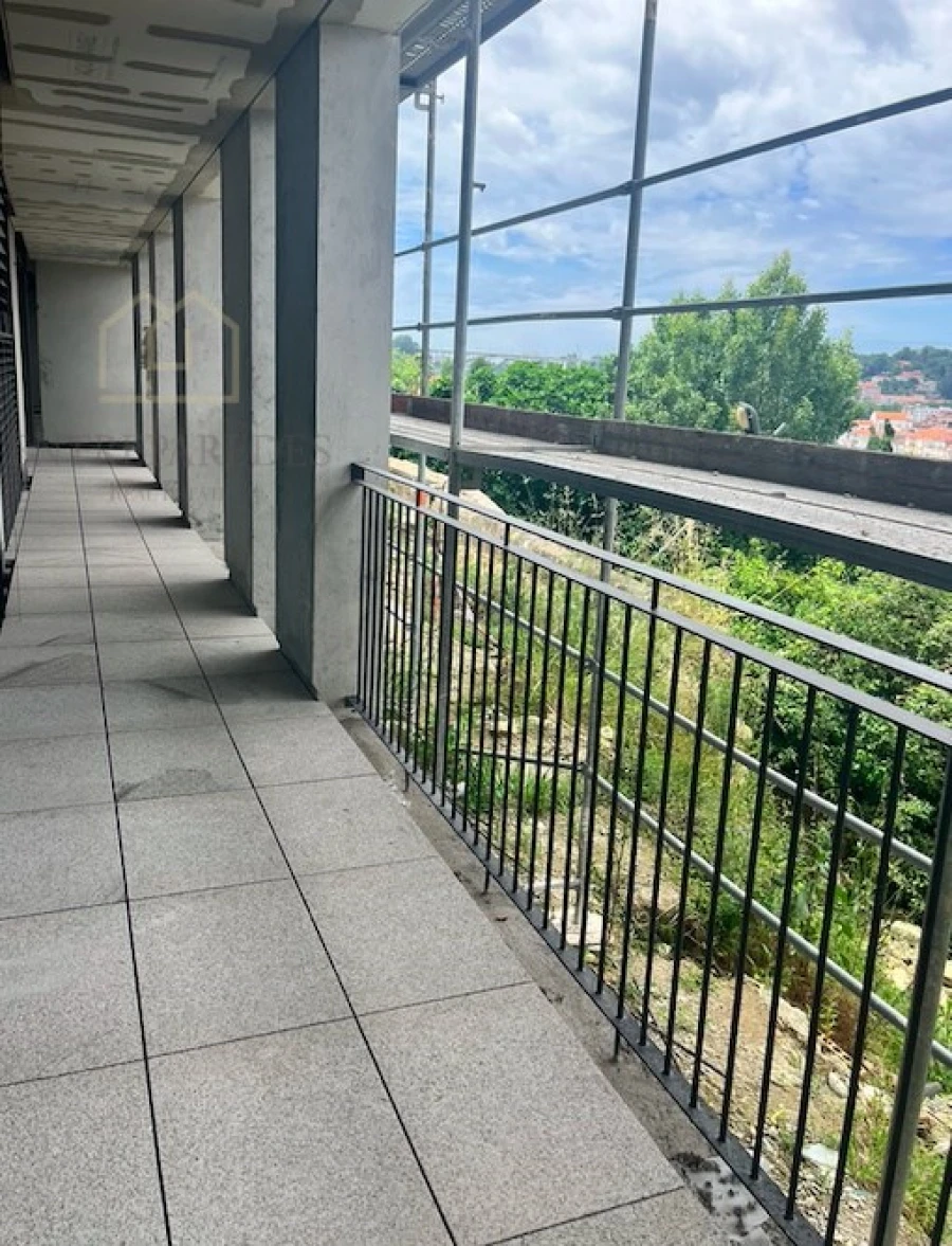 Apartamento T4 para Venda em Santa Marinha e São Pedro da Afurada Foto 5