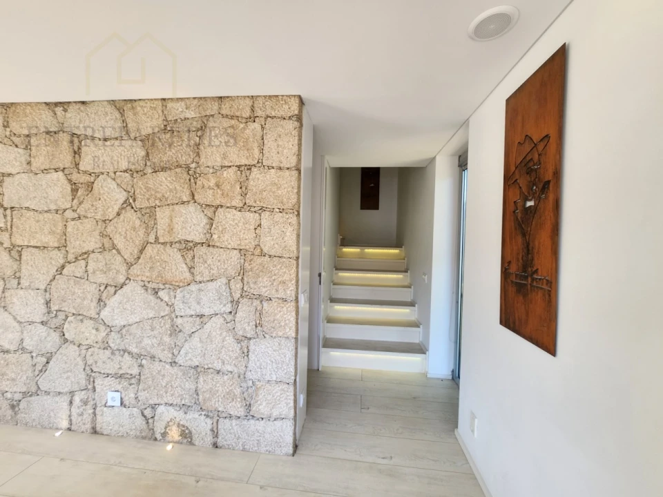 Moradia T3 para Venda em Chorense e Monte Foto 12