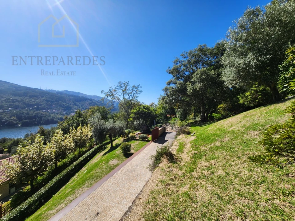 Moradia T3 para Venda em Chorense e Monte Foto 30