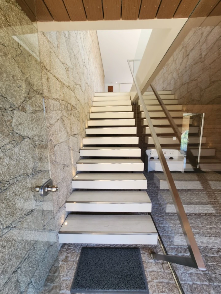 Moradia T3 para Venda em Chorense e Monte Foto 5