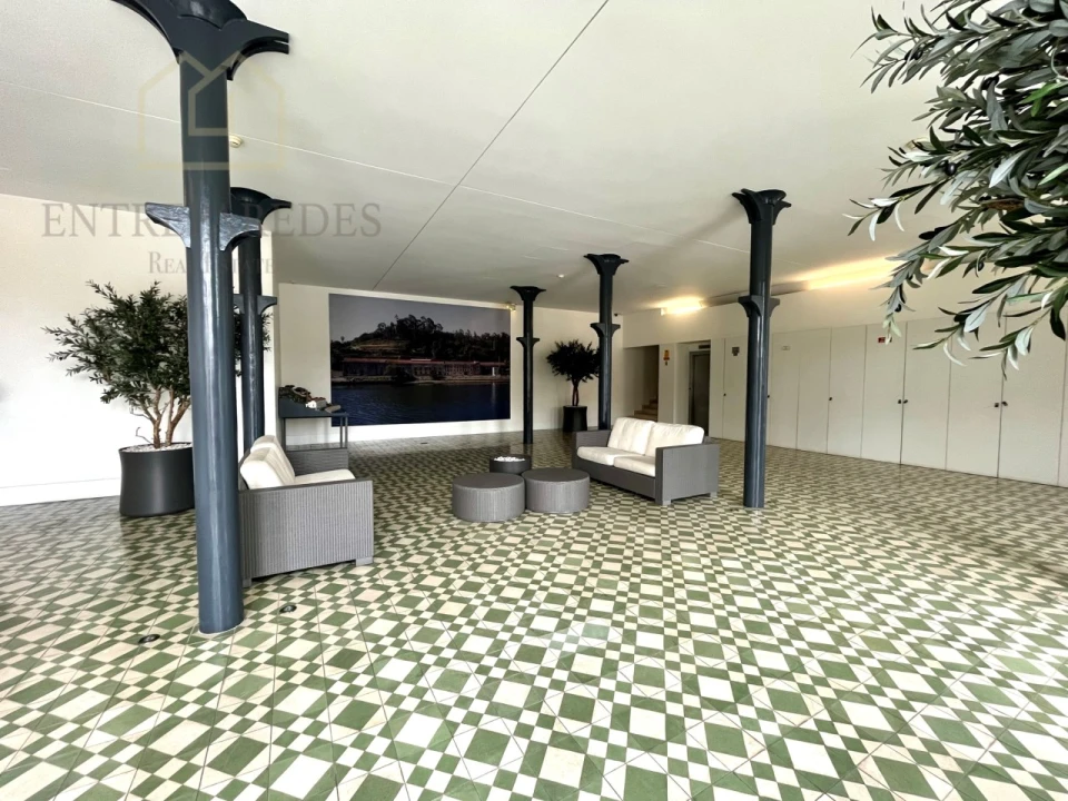 Apartamento T3 para Venda em Santa Marinha e São Pedro da Afurada Foto 3