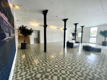 Apartamento T3 para Venda em Santa Marinha e São Pedro da Afurada