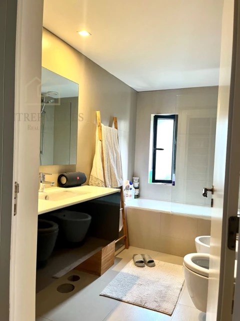 Apartamento T3 para Venda em Santa Marinha e São Pedro da Afurada