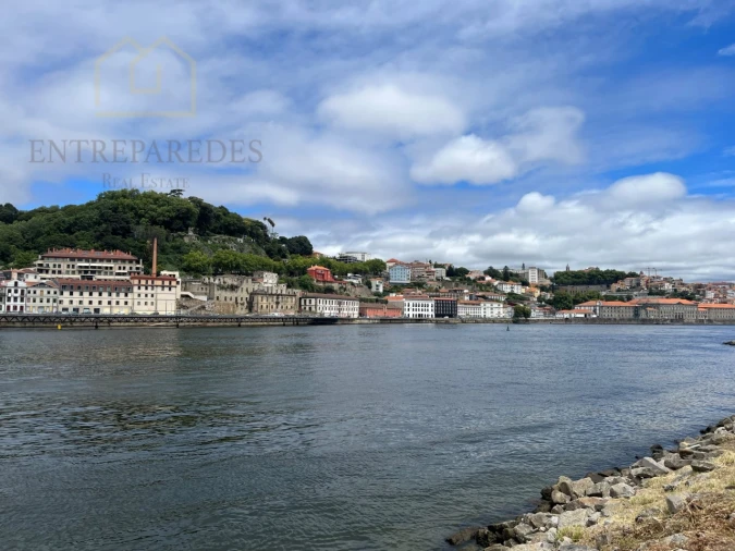 Apartamento T3 para Venda em Santa Marinha e São Pedro da Afurada Foto 4