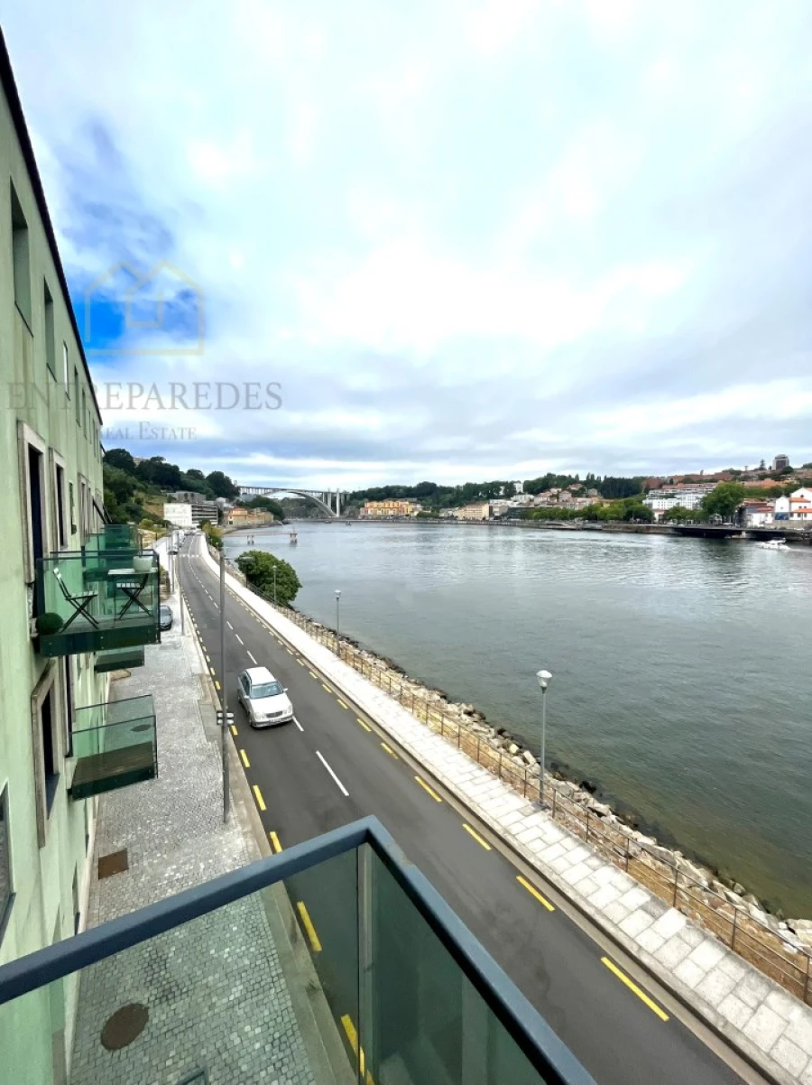 Apartamento T3 para Venda em Santa Marinha e São Pedro da Afurada Foto 28
