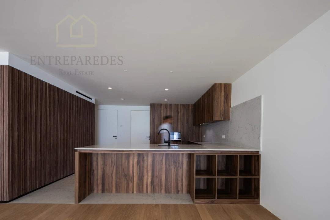 Apartamento T4 para Venda em Aldoar, Foz do Douro e Nevogilde Foto 24