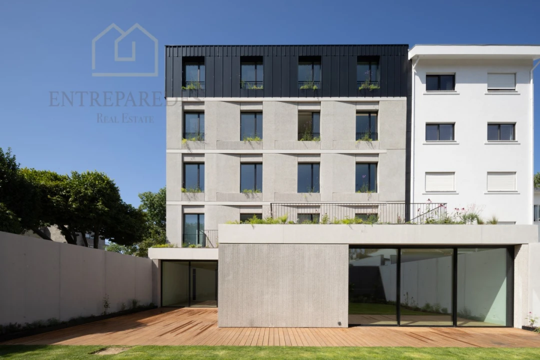 Apartamento T4 para Venda em Aldoar, Foz do Douro e Nevogilde Foto 25