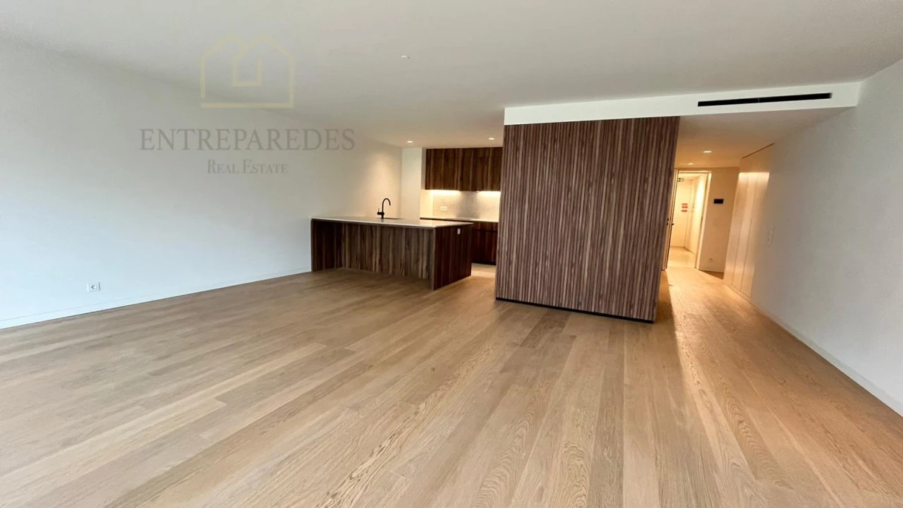 Apartamento T4 para Venda em Aldoar, Foz do Douro e Nevogilde Foto 32