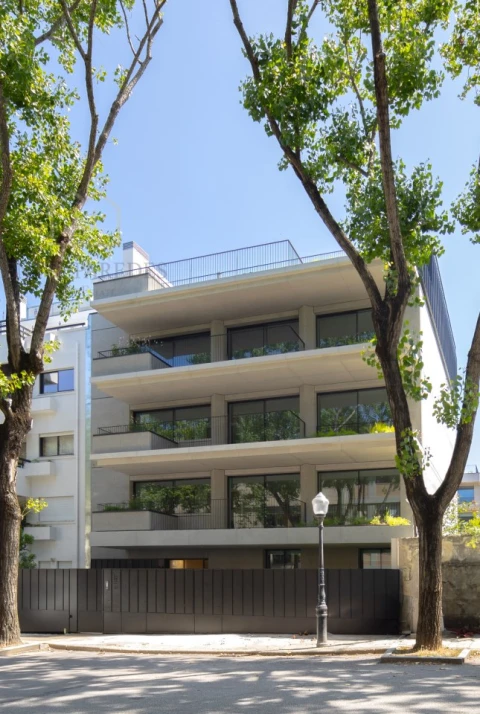 Apartamento T4 para Venda em Aldoar, Foz do Douro e Nevogilde